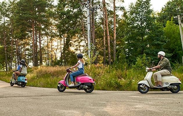 Huur voor een dag een Vespa scooter!